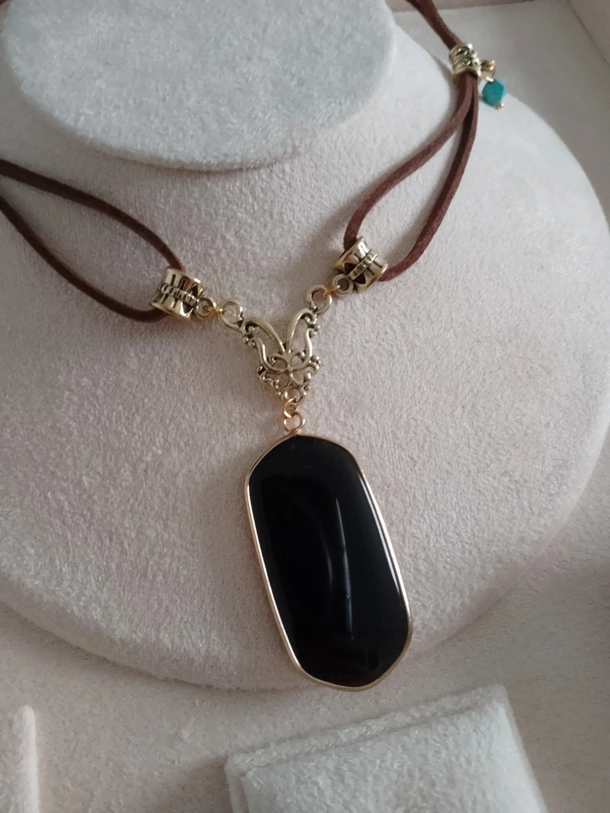 Collier protection pierre obsidienne noir – photo 4